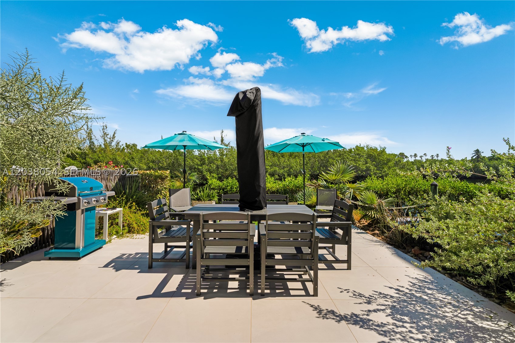 6112 Paradise Point Dr Property Photo 22