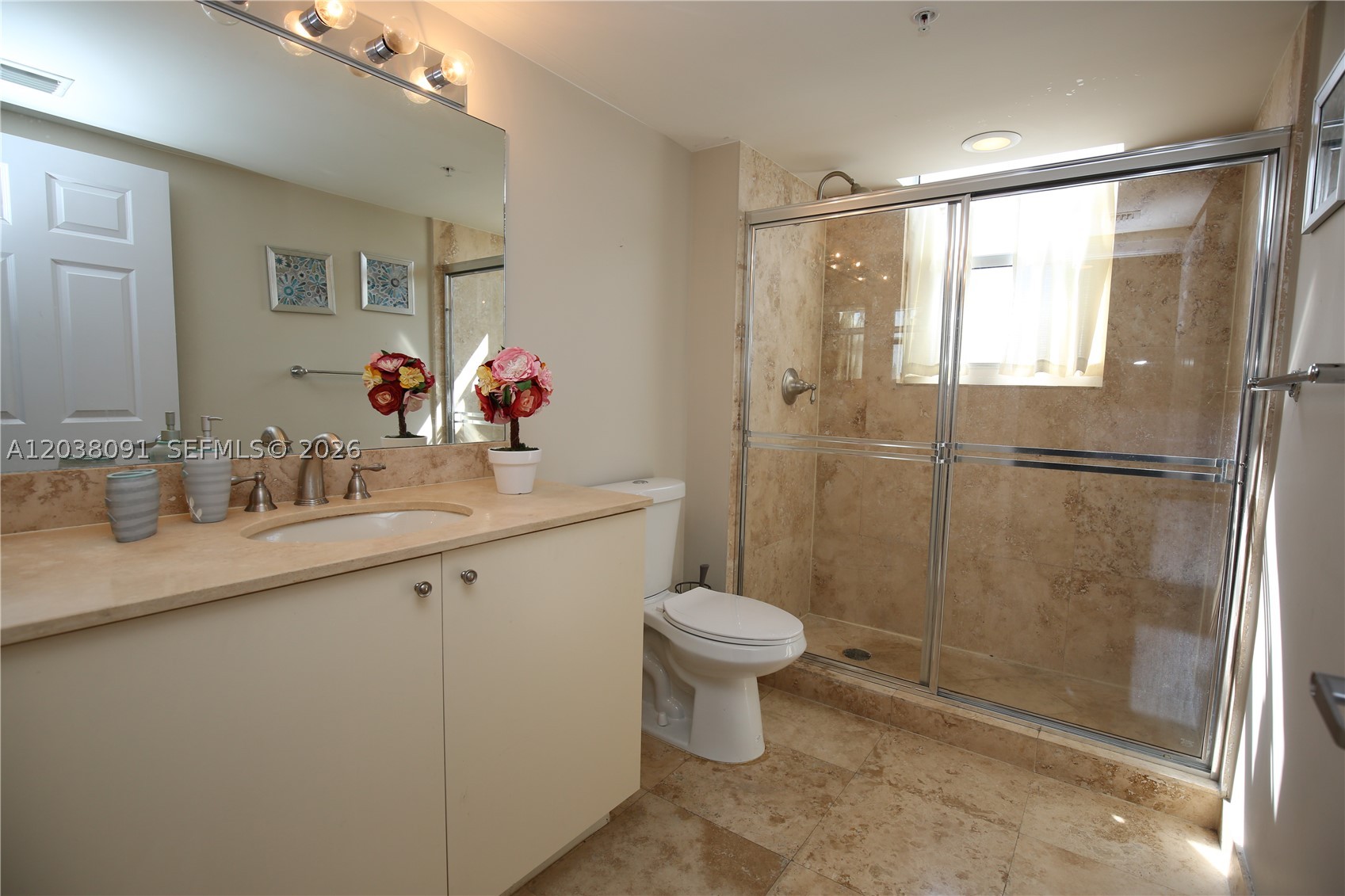3232 Sw 22nd Ter 1510 Property Photo 4