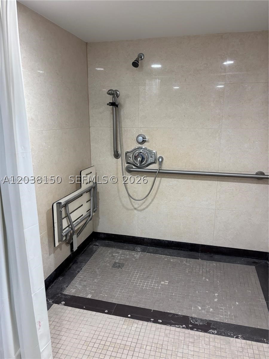 1301 Sw 134th Way 307b Property Photo 23