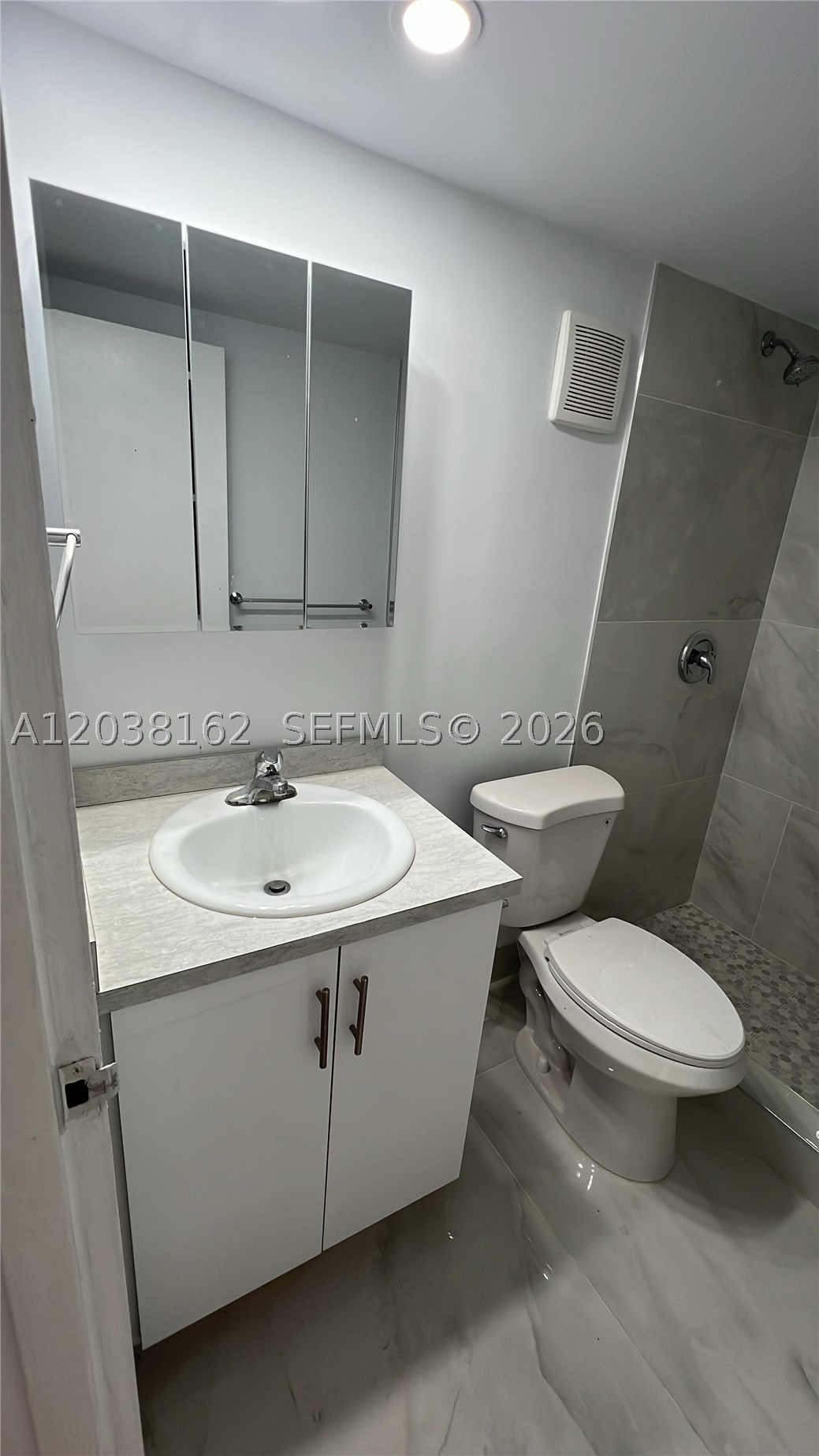 4480 Palm Ave 402 Property Photo 13
