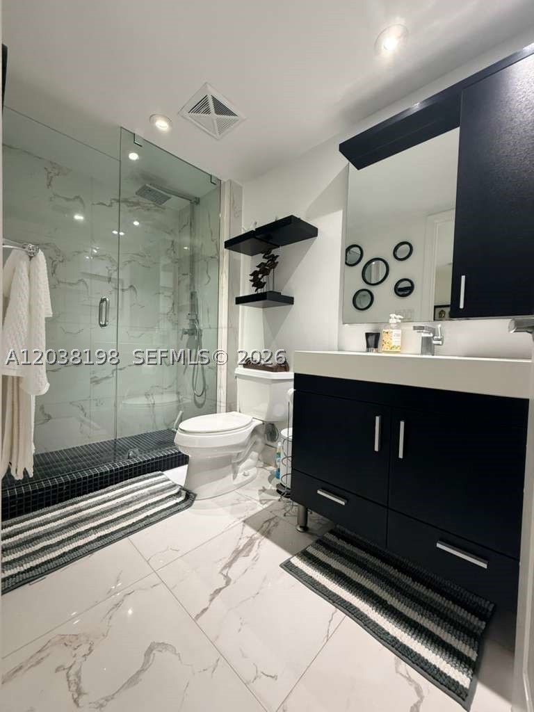 111 E Flagler St 806 Property Photo 13