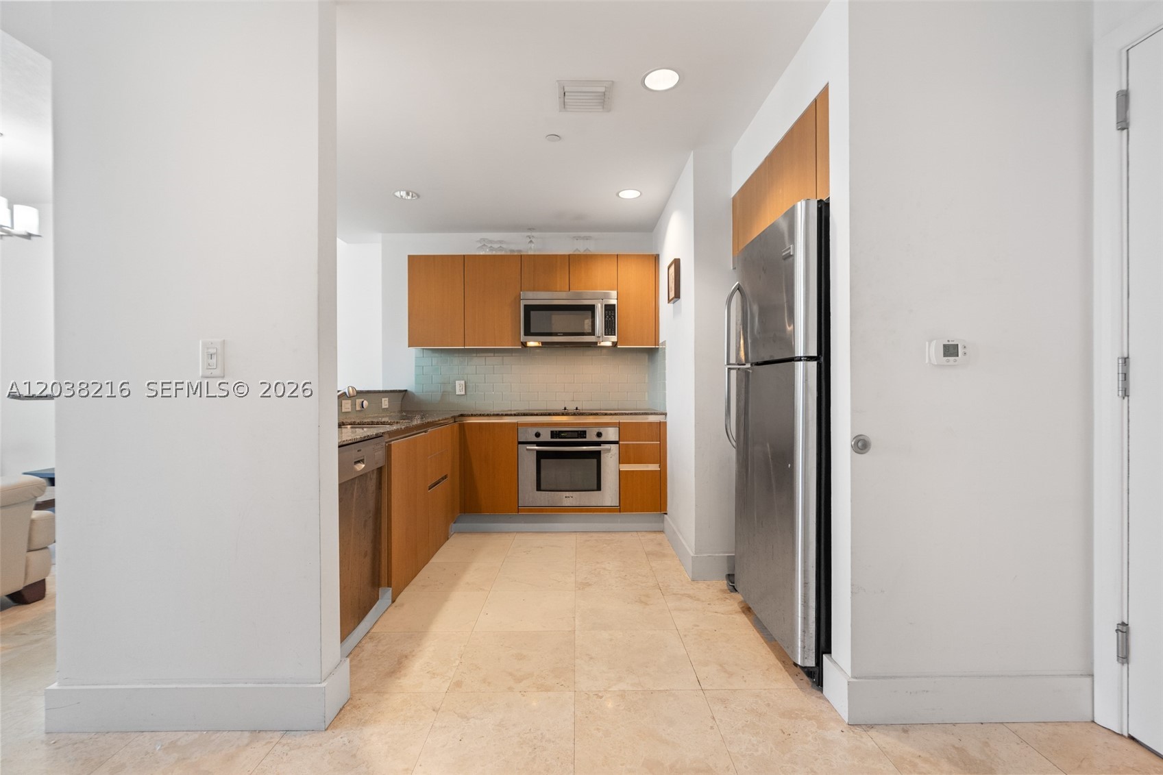 1050 Brickell Ave 2112 Property Photo 17