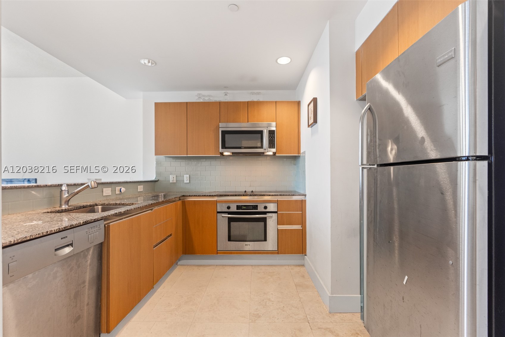 1050 Brickell Ave 2112 Property Photo 19