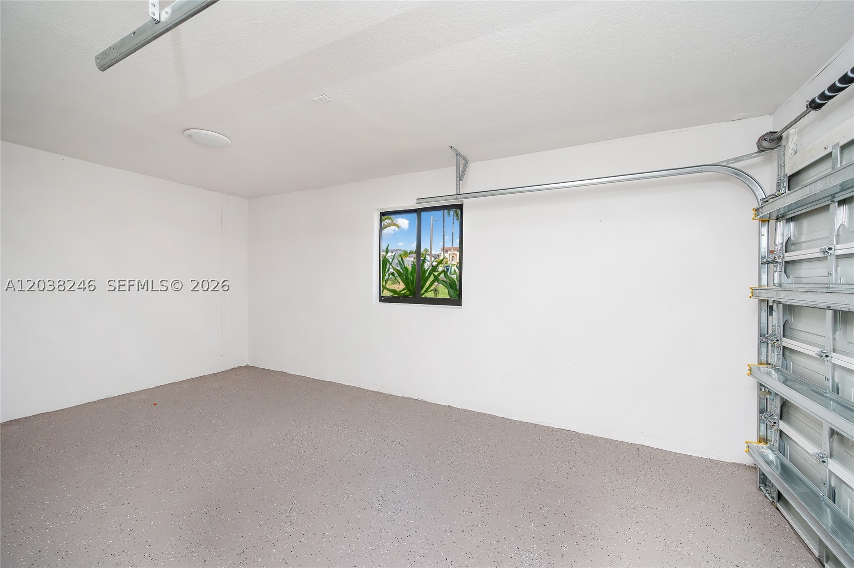 A12038246 Property Photo 23