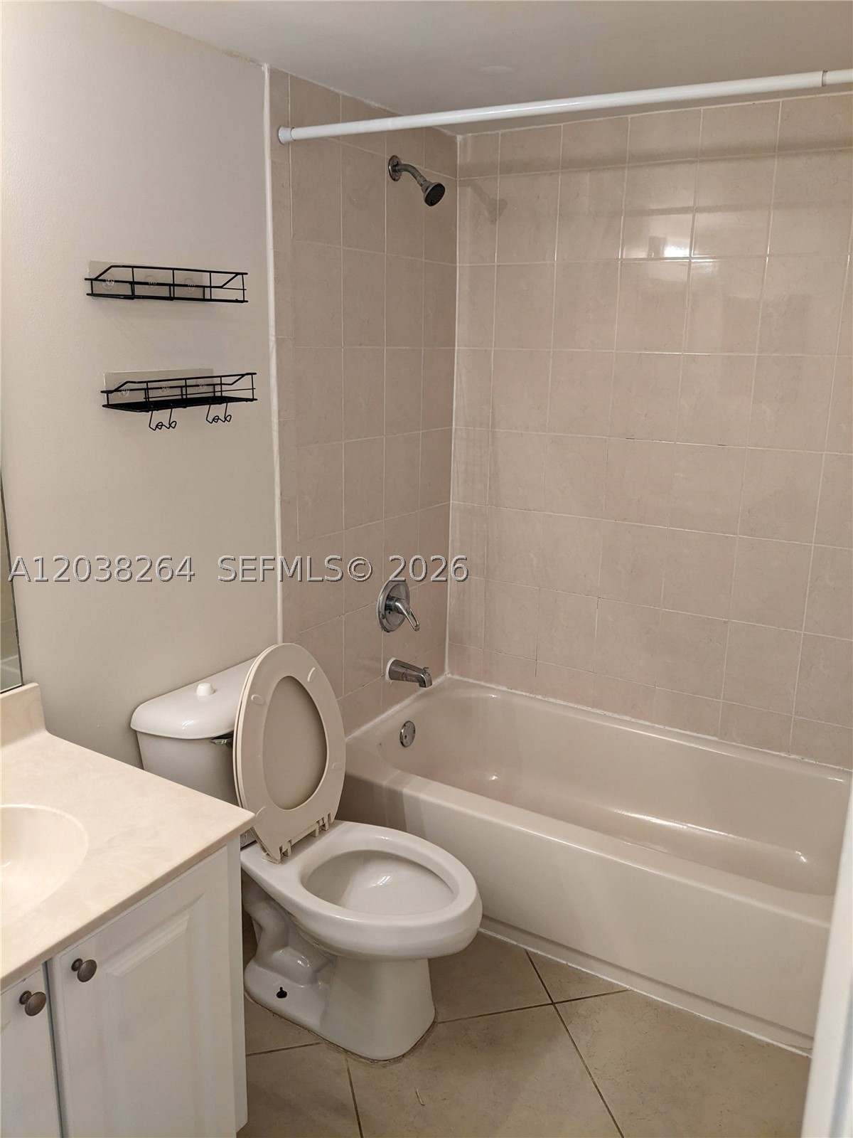 711 N Pine Island Rd 314 Property Photo 17