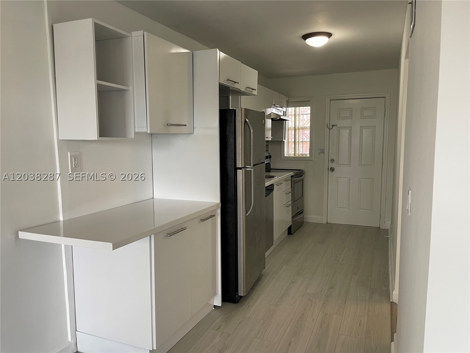 1450 Ne 170th St 305 Property Photo 17