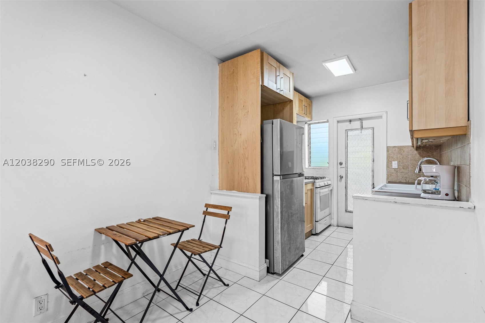 7840 Harding Ave 3 Property Photo 11