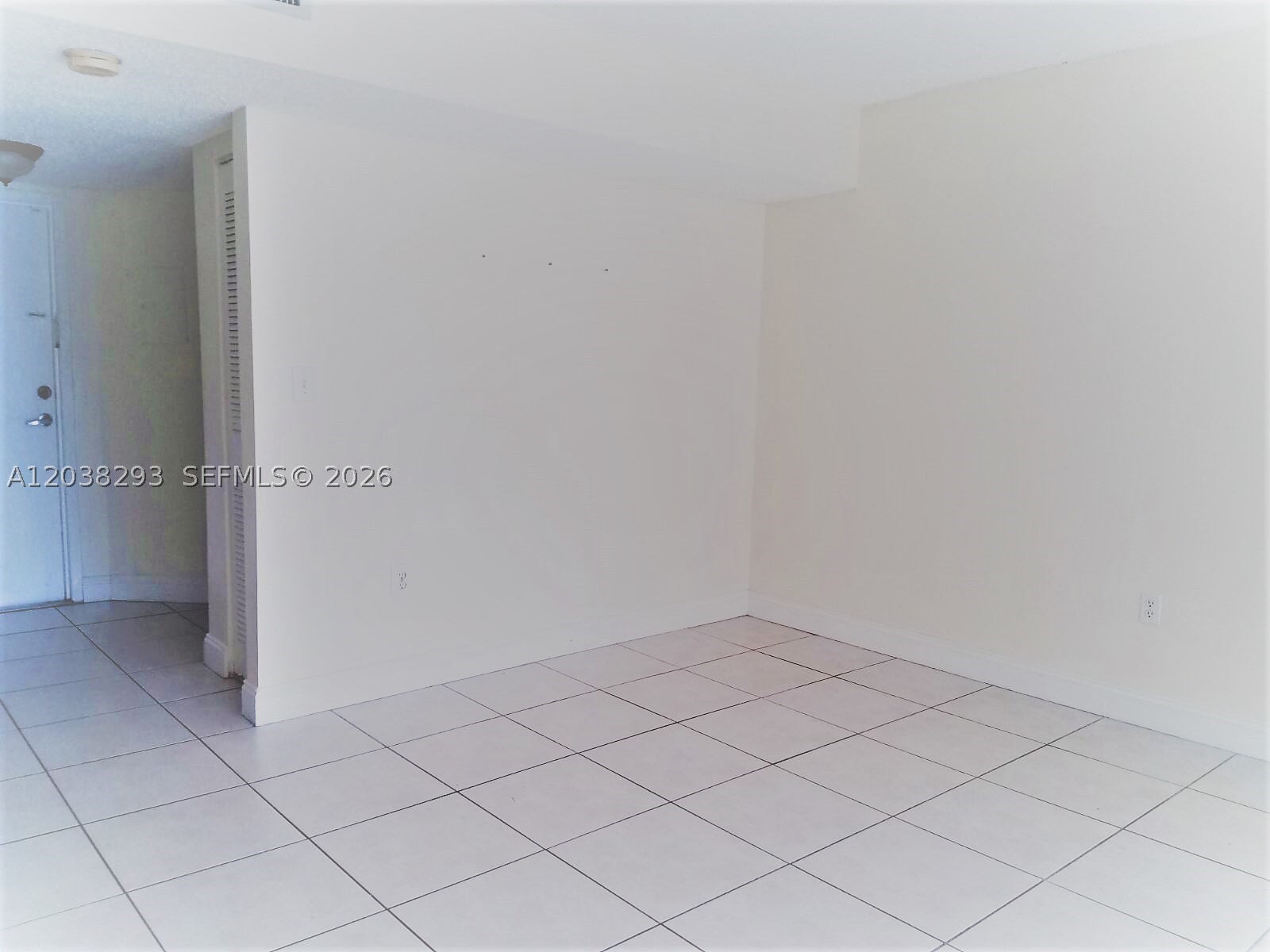 8255 Sw 152nd Ave E-101 Property Photo 8