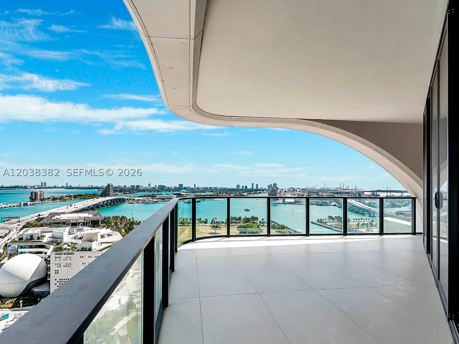 1000 Biscayne Blvd 2002 Property Photo 10