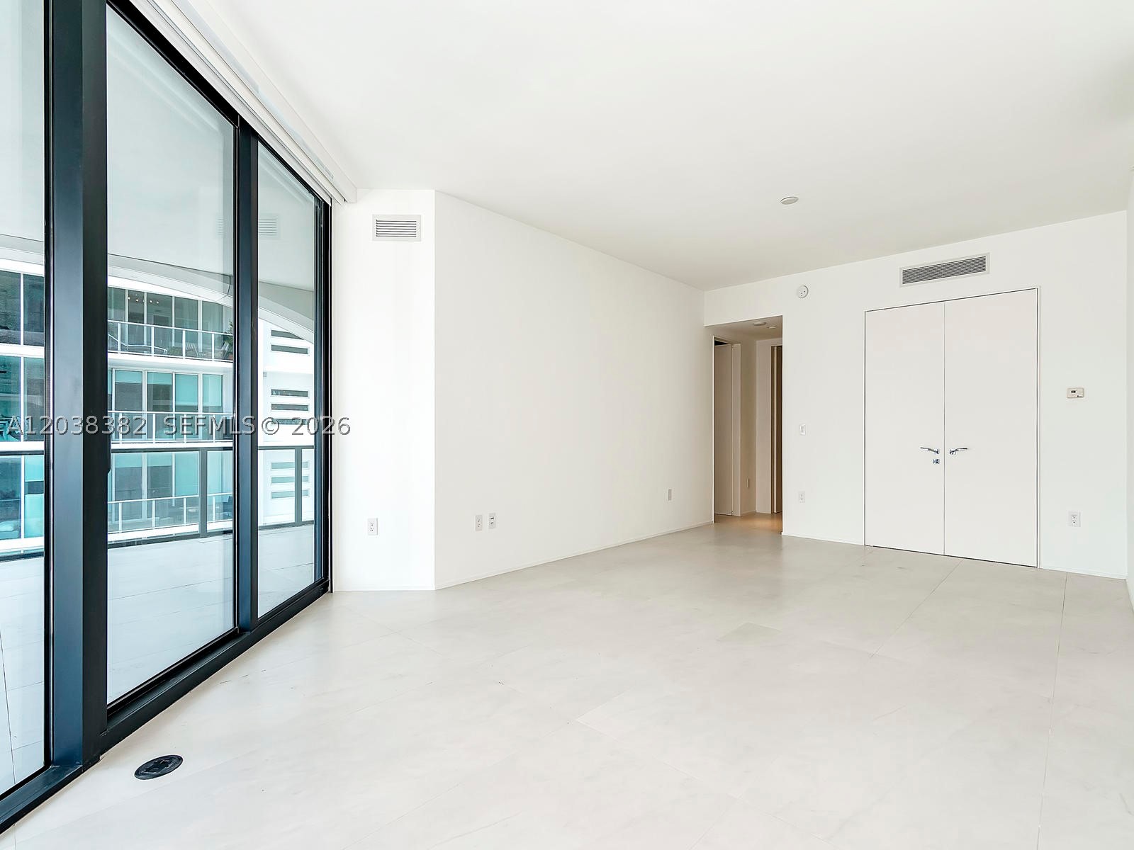 1000 Biscayne Blvd 2002 Property Photo 23