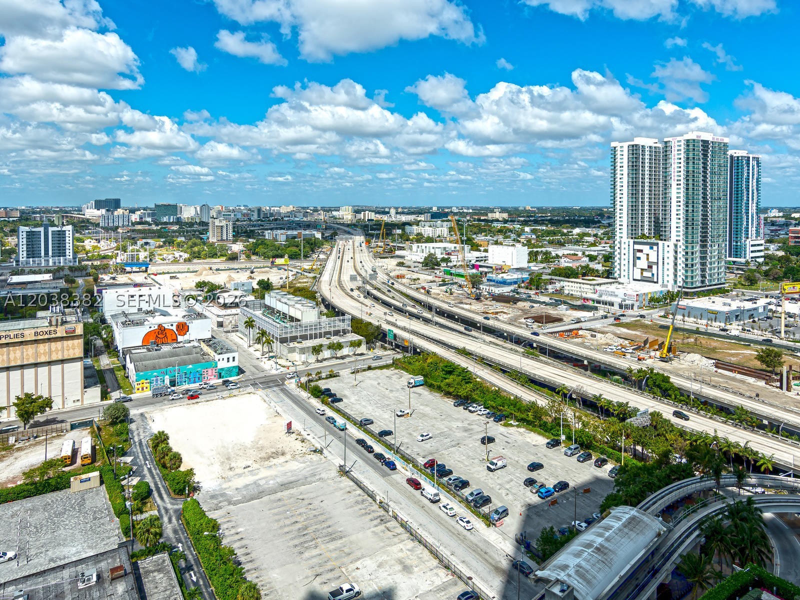 1000 Biscayne Blvd 2002 Property Photo 41