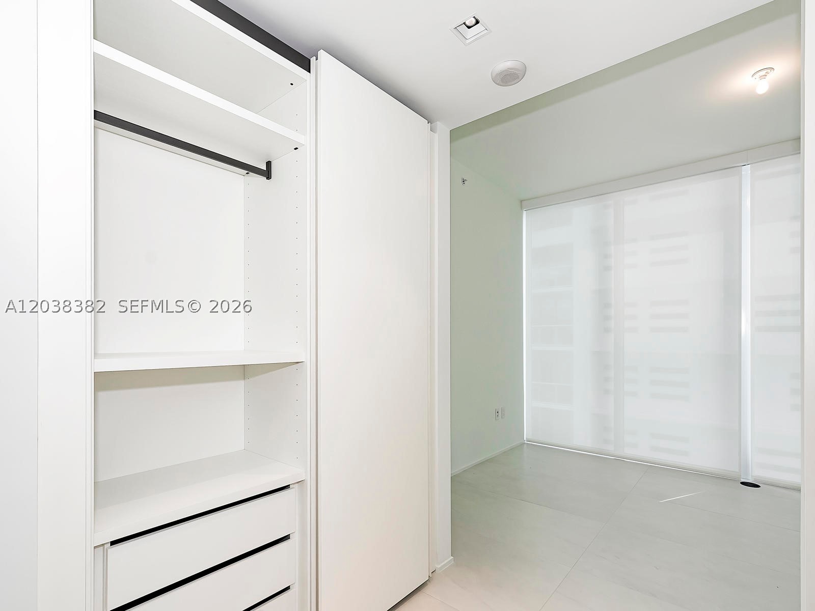 1000 Biscayne Blvd 2002 Property Photo 46