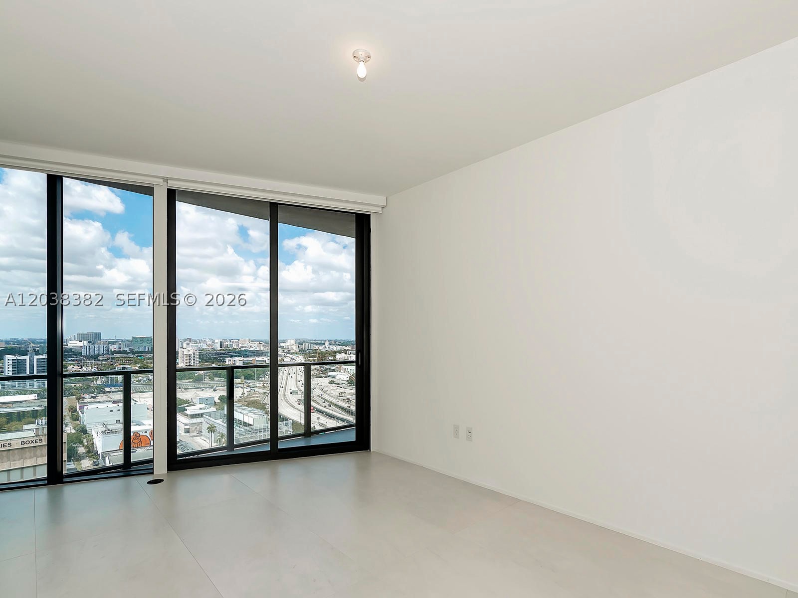 1000 Biscayne Blvd 2002 Property Photo 51