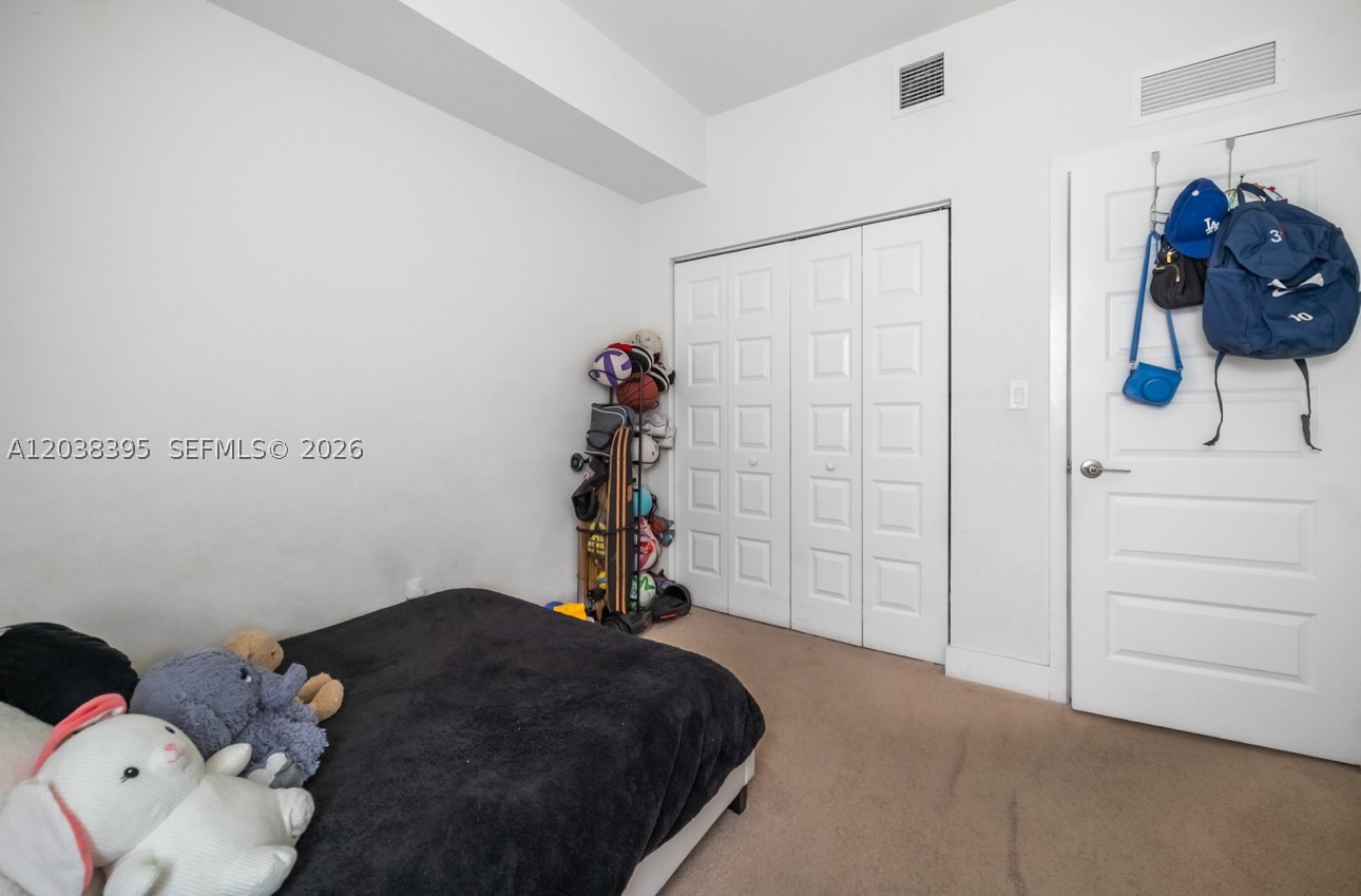10443 Nw 82nd St 8 Property Photo 10