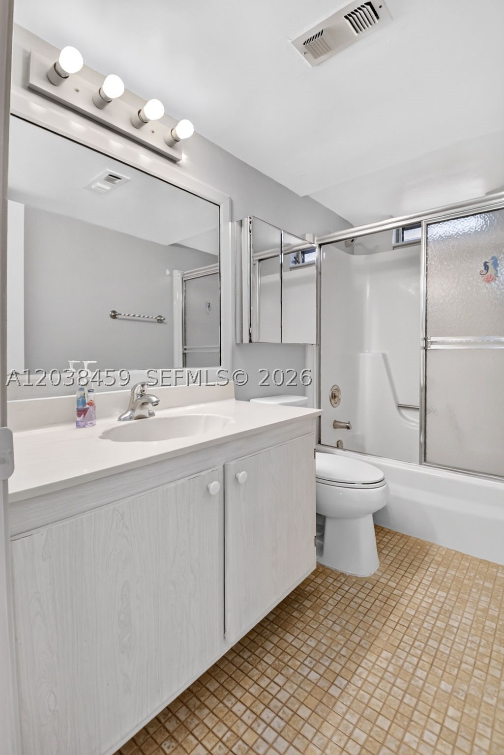 2615 Ne 1st Ct 303 Property Photo 31