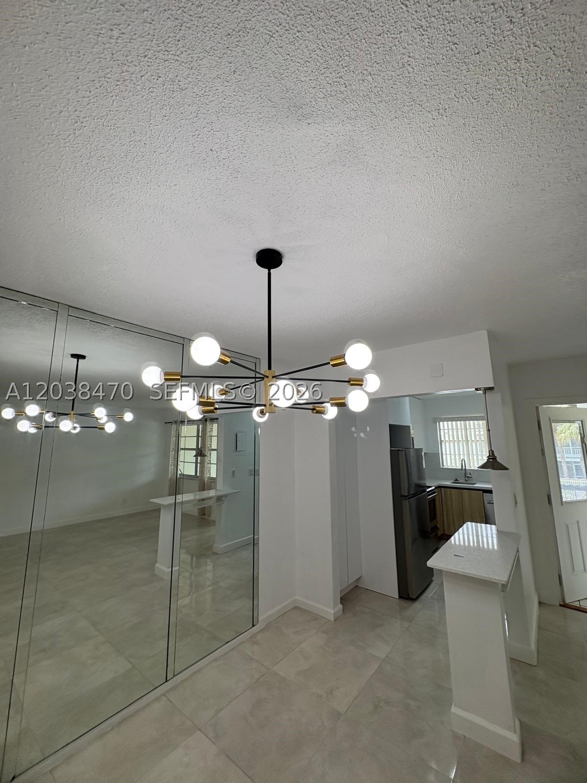541 Blue Heron Dr 215 Property Photo 4