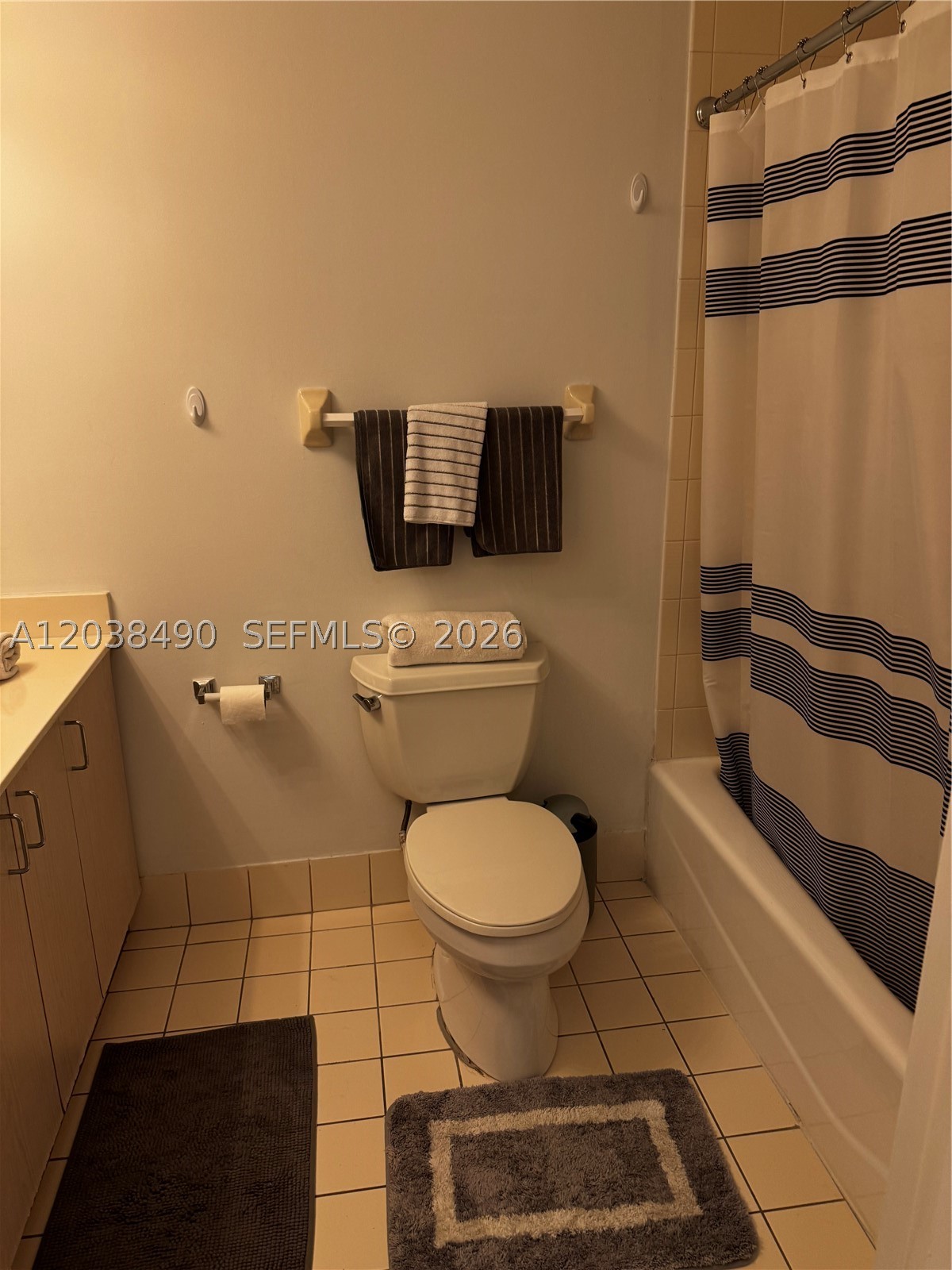 185 Se 14th Ter 1812 Property Photo 5