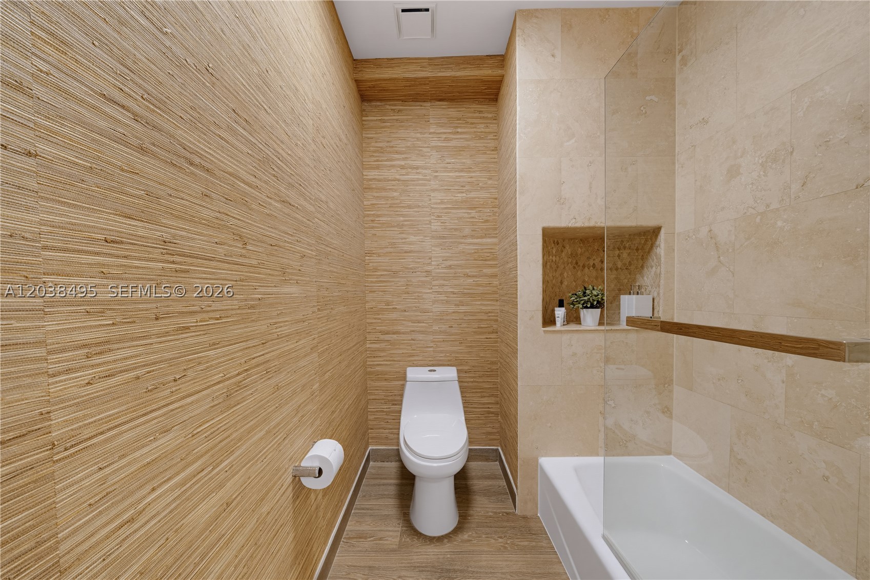 6232 Paradise Point Dr Property Photo 45