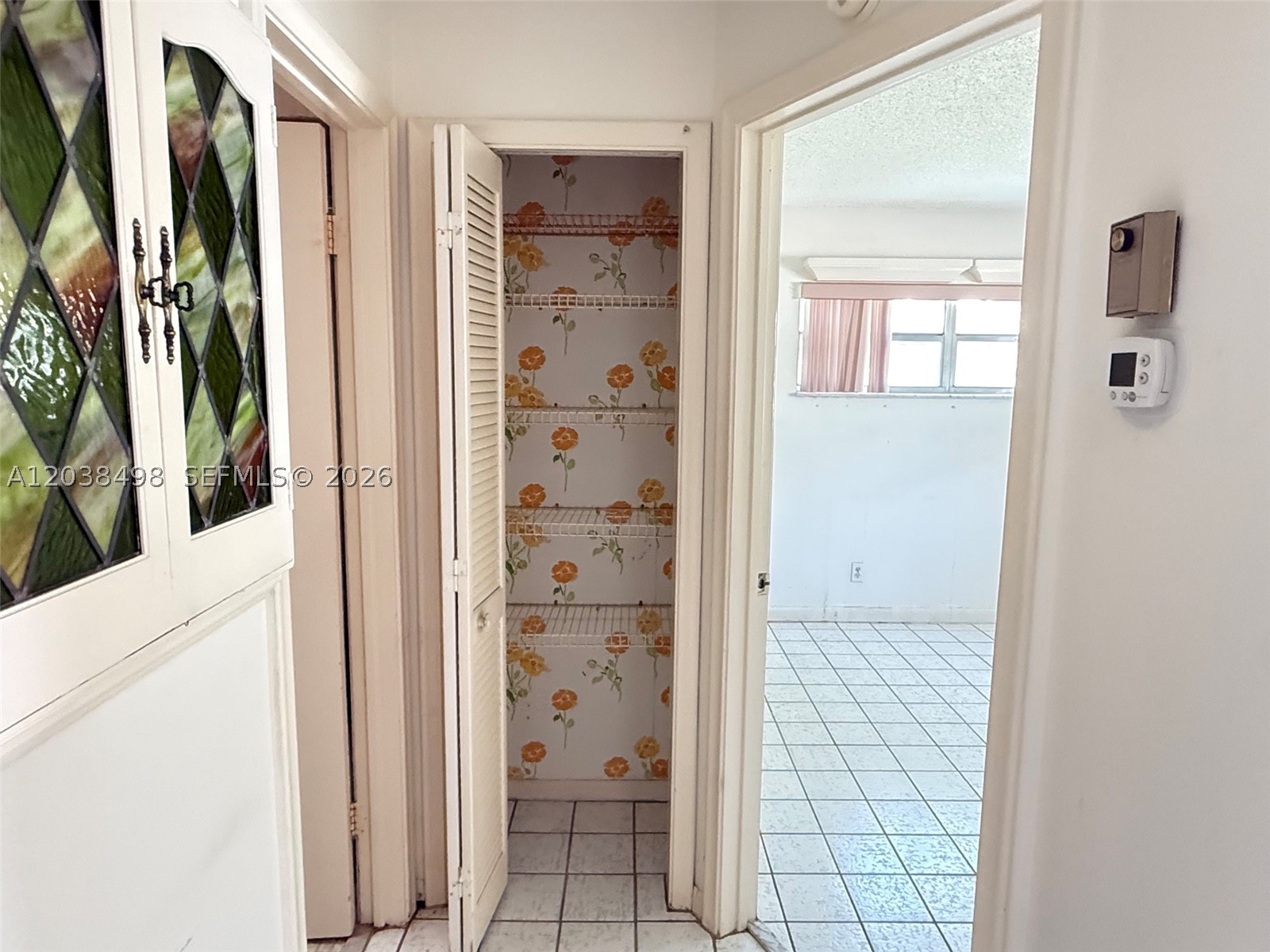 417 Sw Natura Ave A Property Photo 8