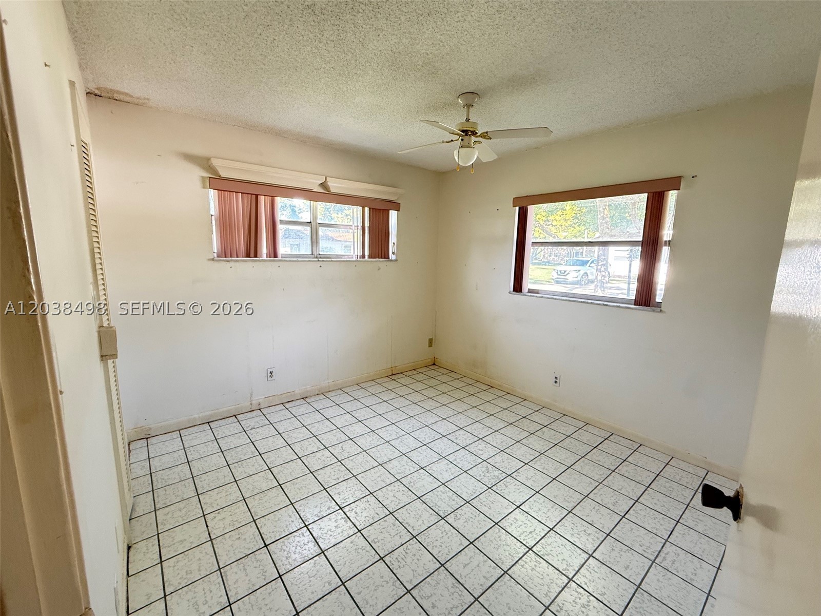 417 Sw Natura Ave A Property Photo 11