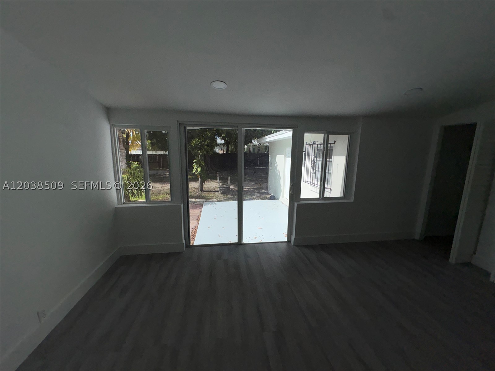 2920 Sw 15th St Property Photo 11