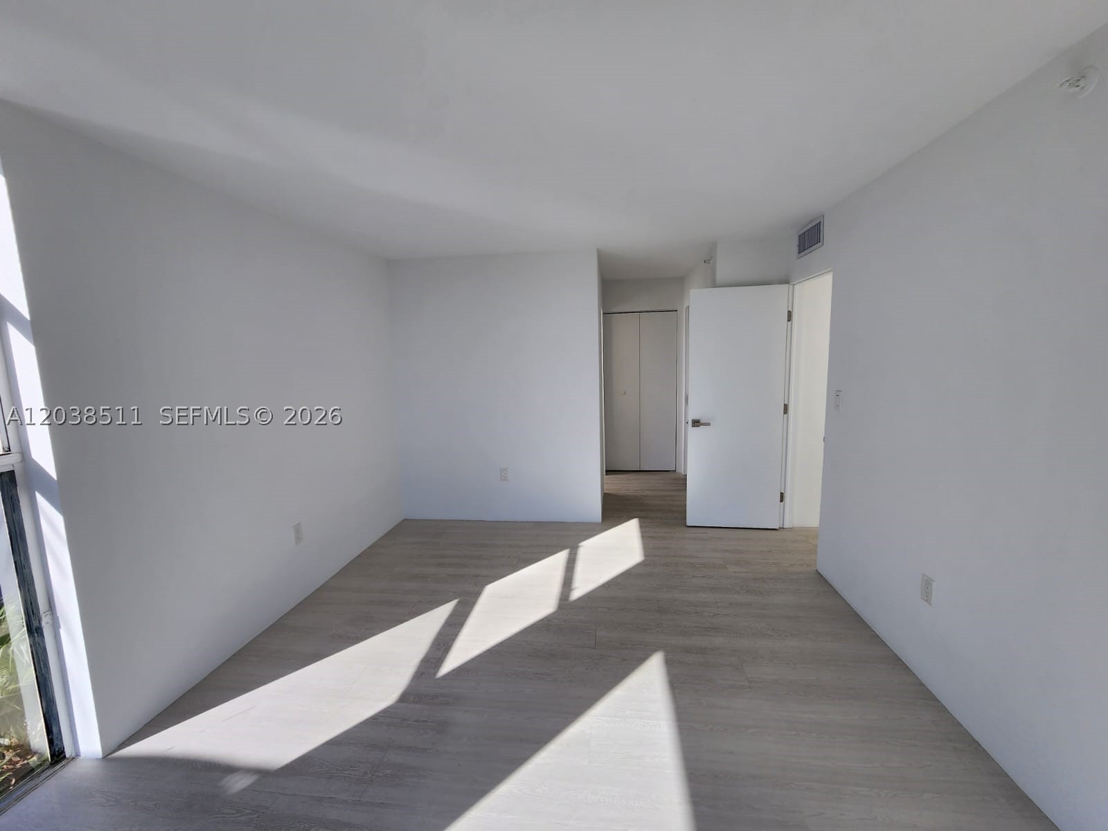 1700 Nw N River Dr 606 Property Photo 19
