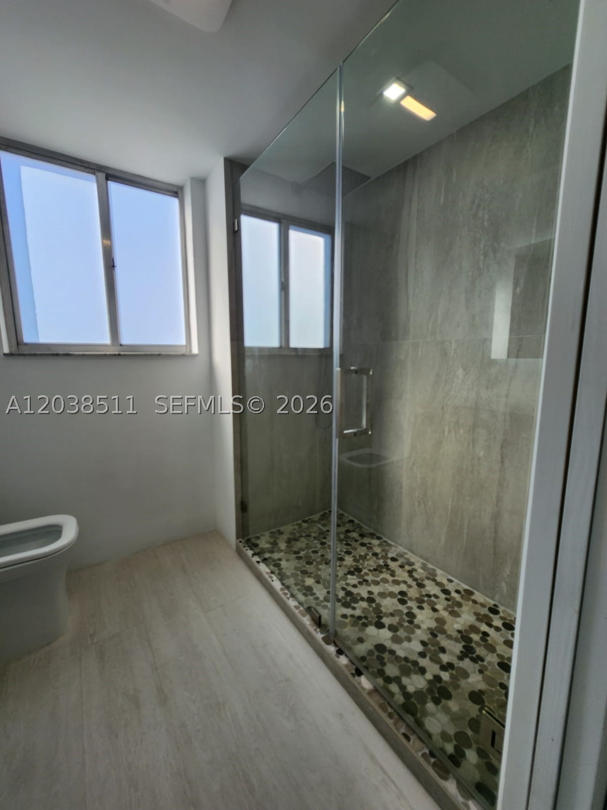 1700 Nw N River Dr 606 Property Photo 23