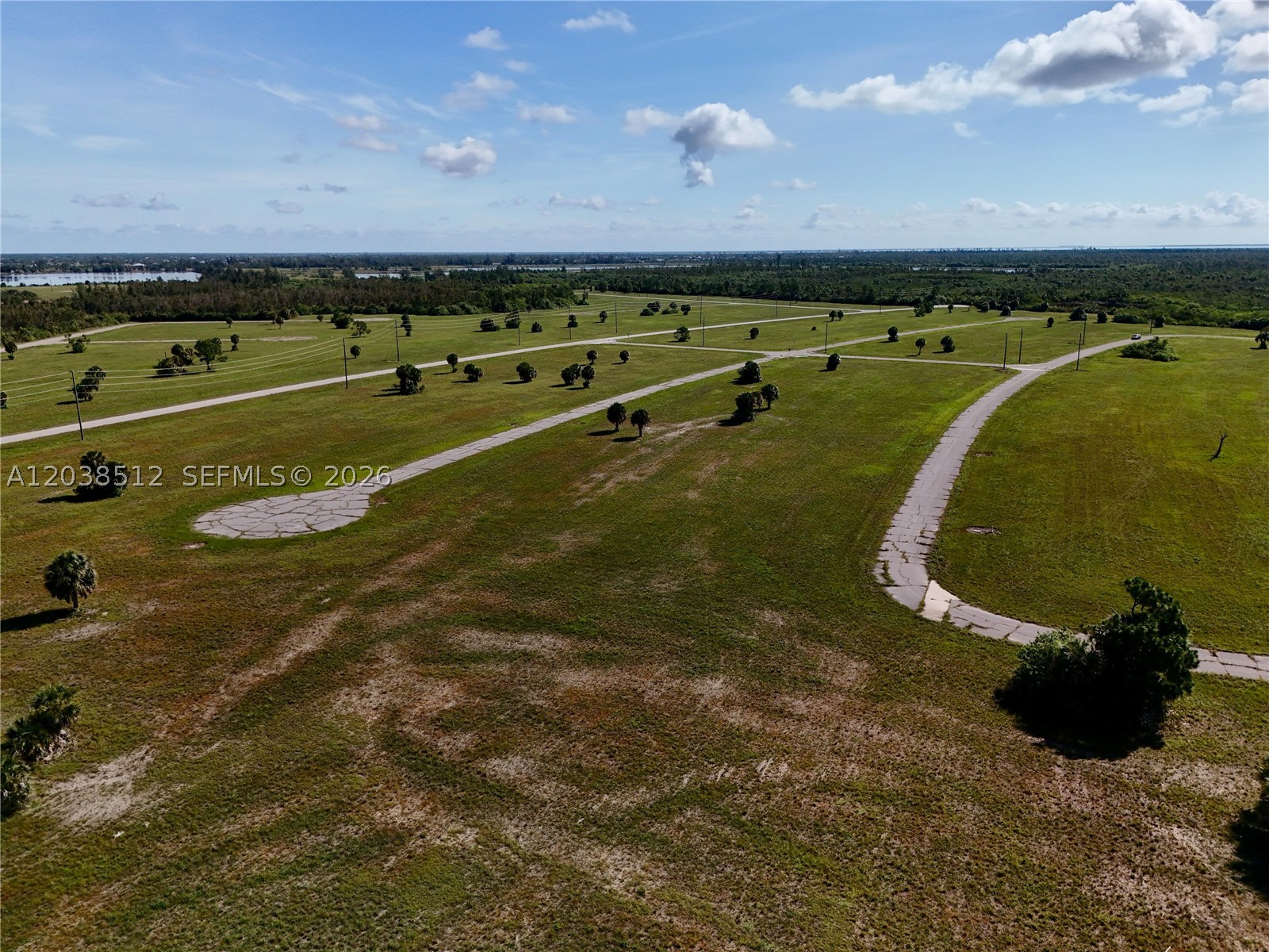 12384 Bonita Pl Property Photo 6