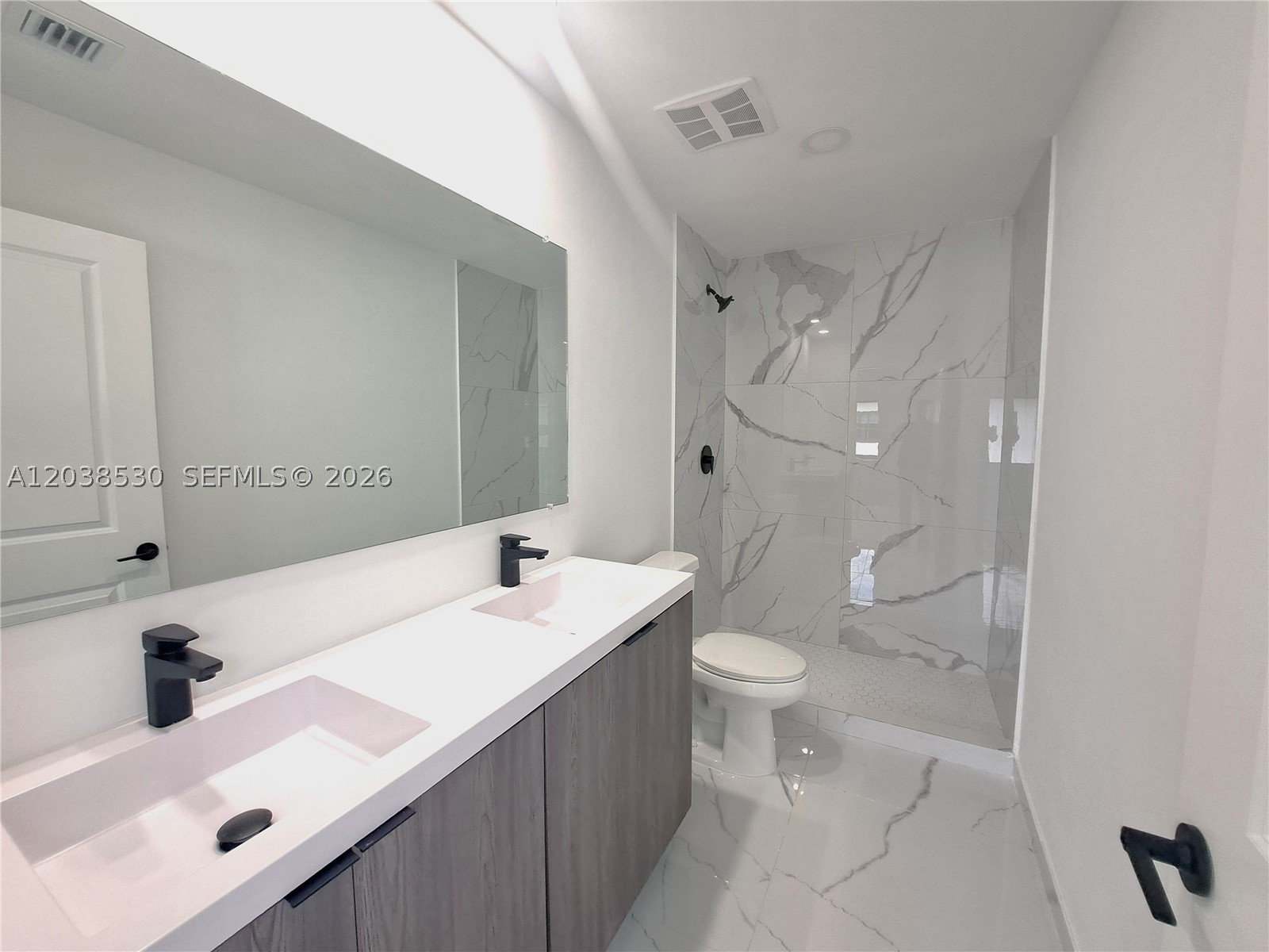 1373 Nw 1st St 1373 Property Photo 6