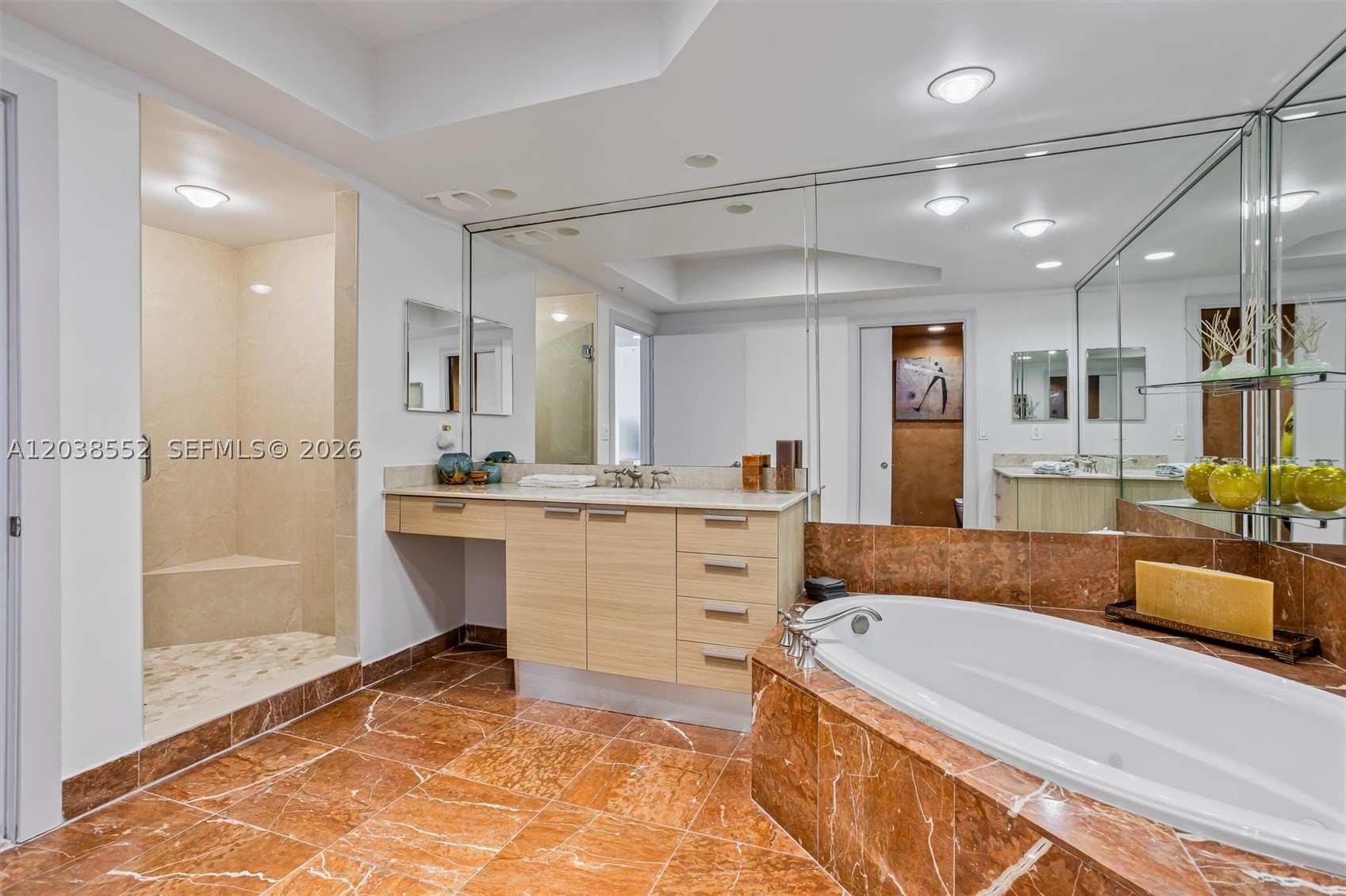 3535 S Ocean Dr 1703 Property Photo 18