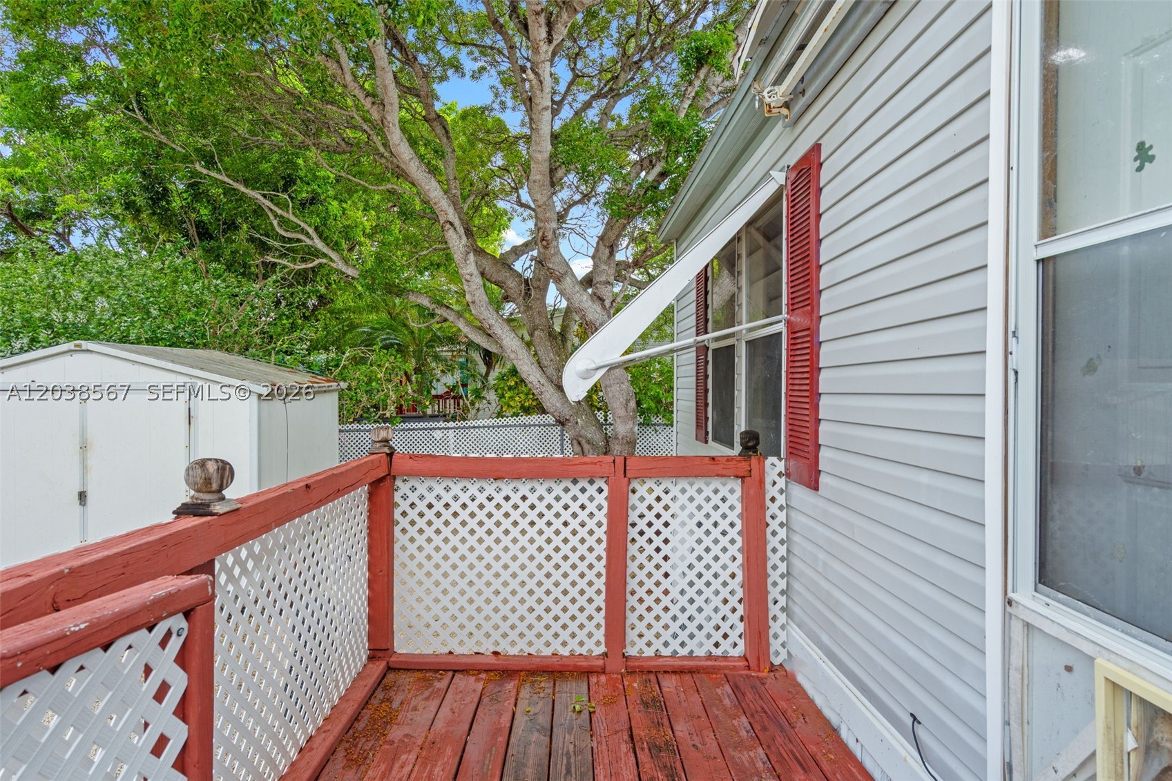 268 King Ave Property Photo 9