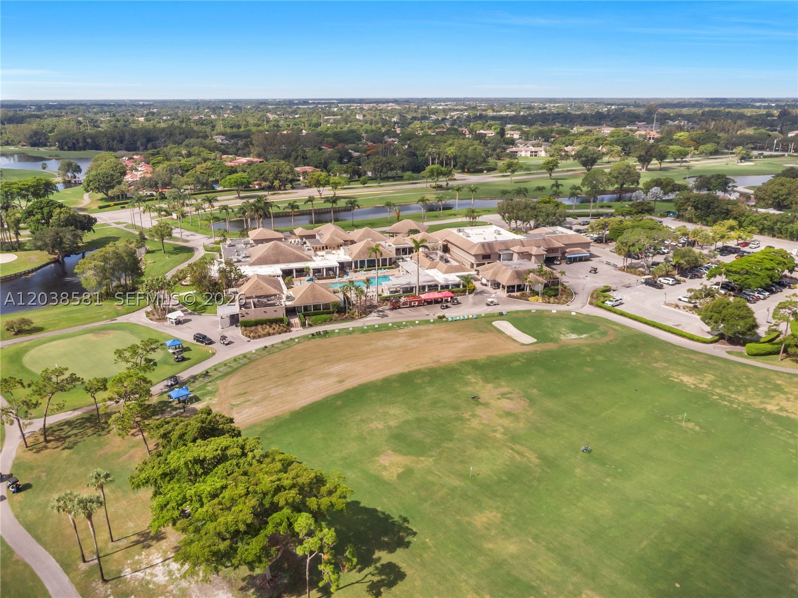 21650 Juego Cir 24h Property Photo 33
