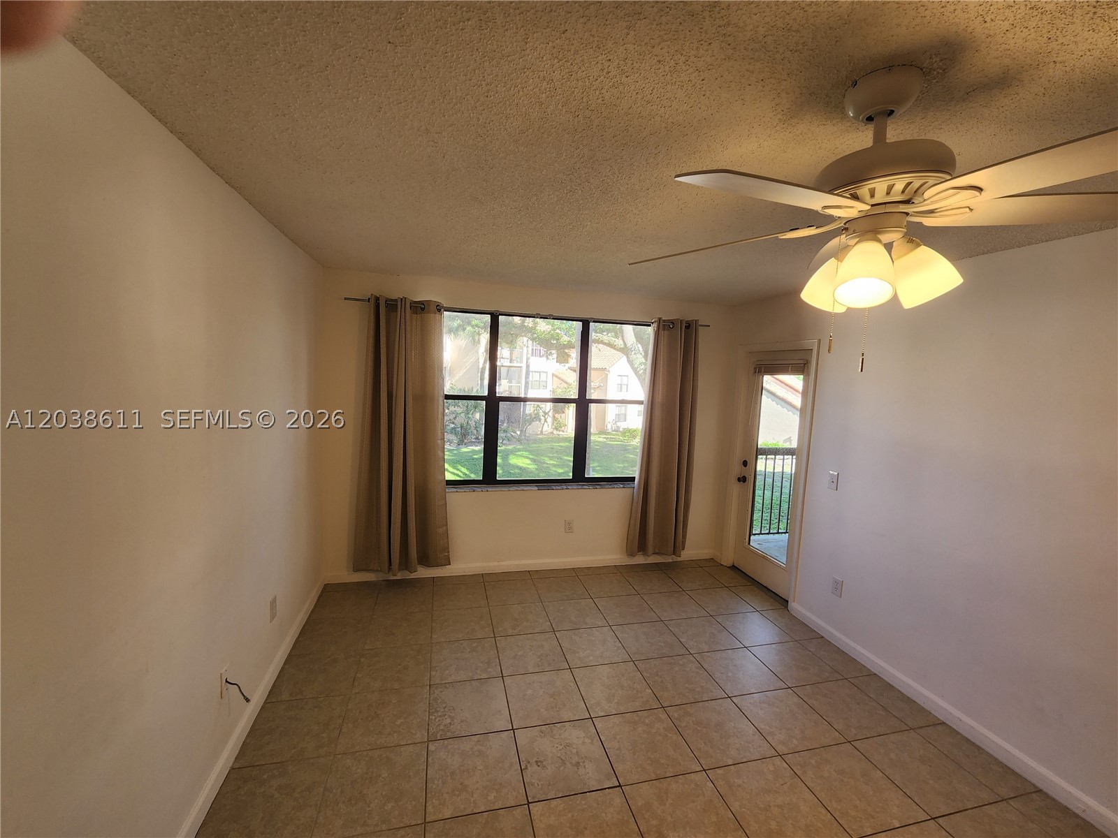 4401 W Mcnab Rd 16 Property Photo 2