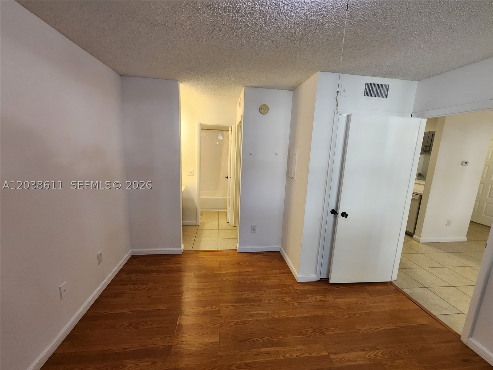 4401 W Mcnab Rd 16 Property Photo 15