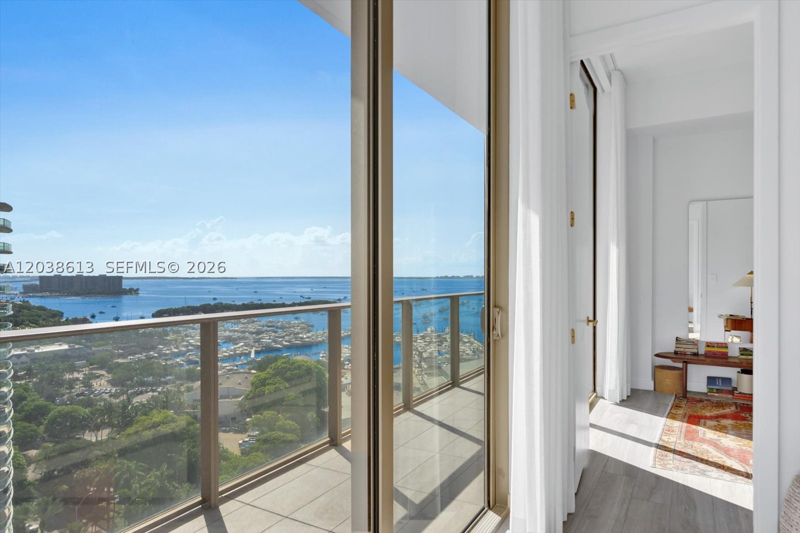 2655 S Bayshore Dr 1606 Property Photo 6