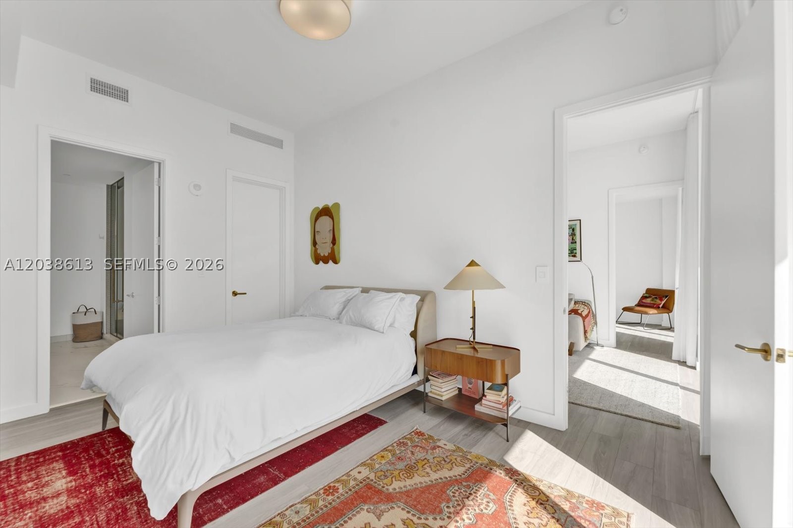 2655 S Bayshore Dr 1606 Property Photo 14
