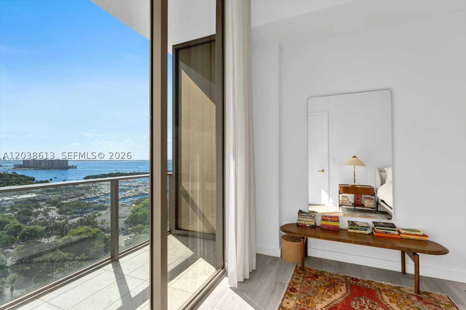2655 S Bayshore Dr 1606 Property Photo 16