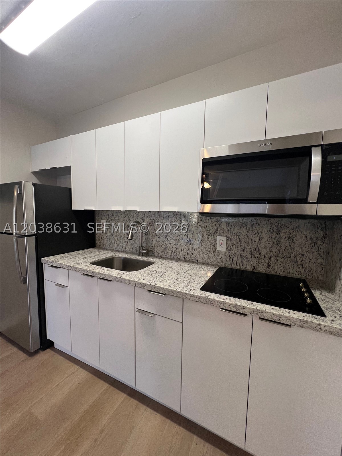 361 Sharar Ave 6 Property Photo 4