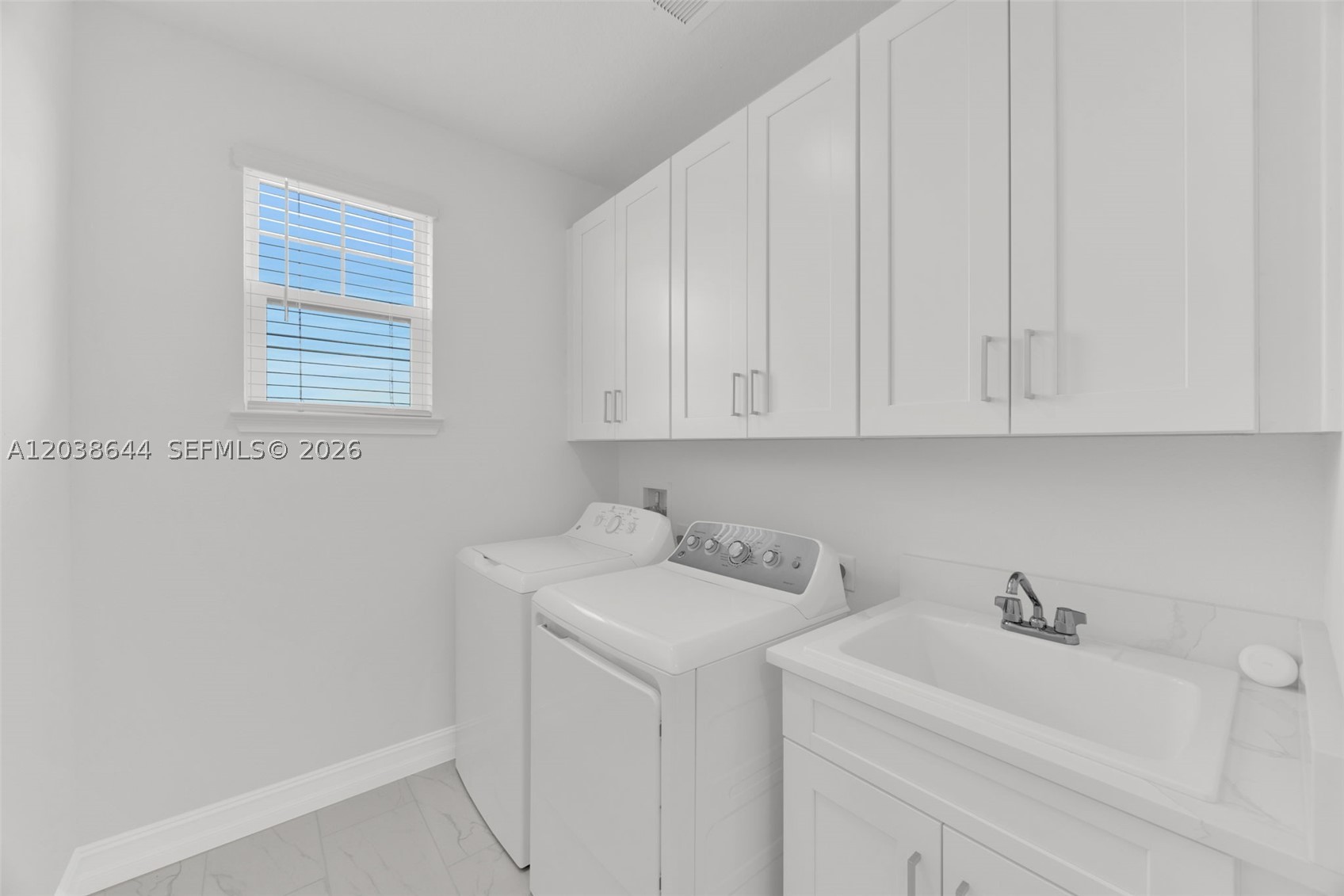 1112 Seagrape Drive Property Photo 34