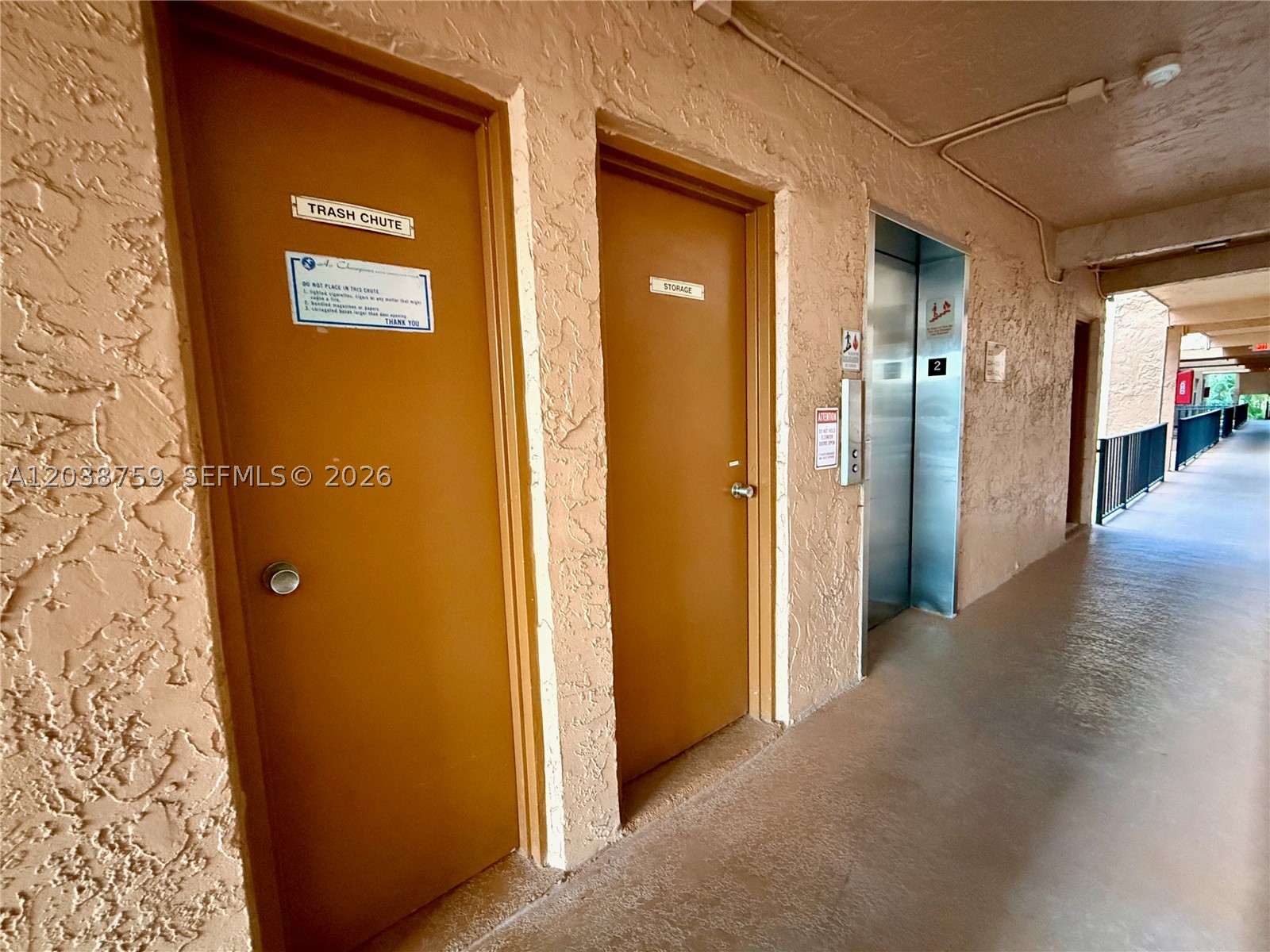3048 E Sunrise Lakes Dr 217 Property Photo 19