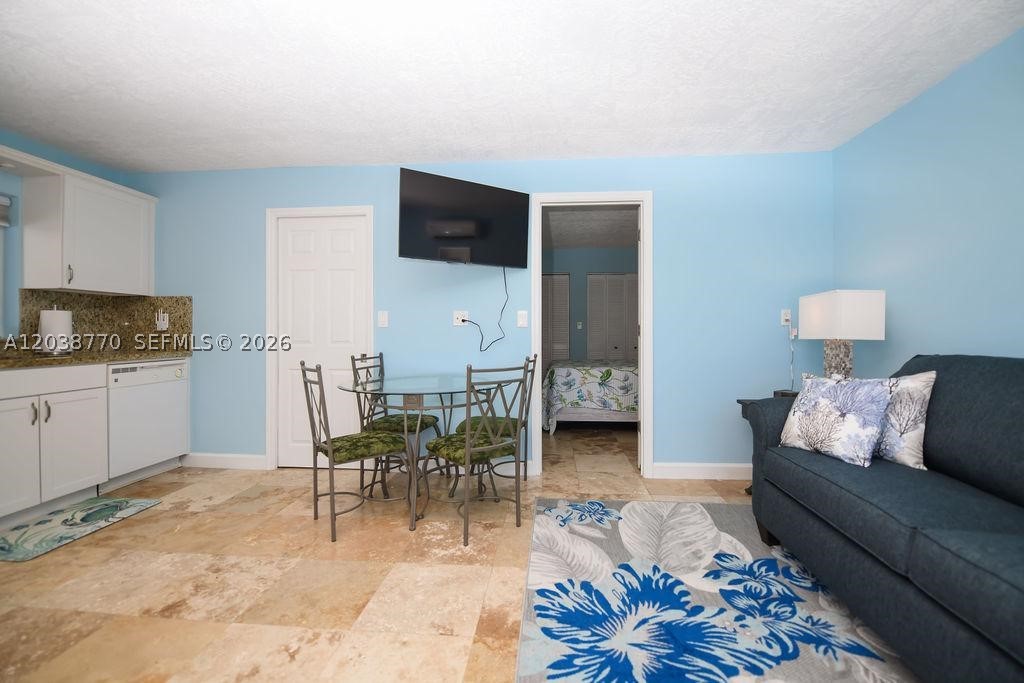 177 Lorelane Pl Na Property Photo 34