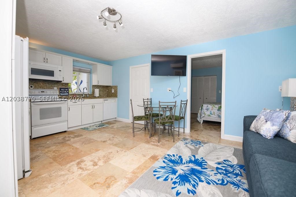 177 Lorelane Pl Na Property Photo 36