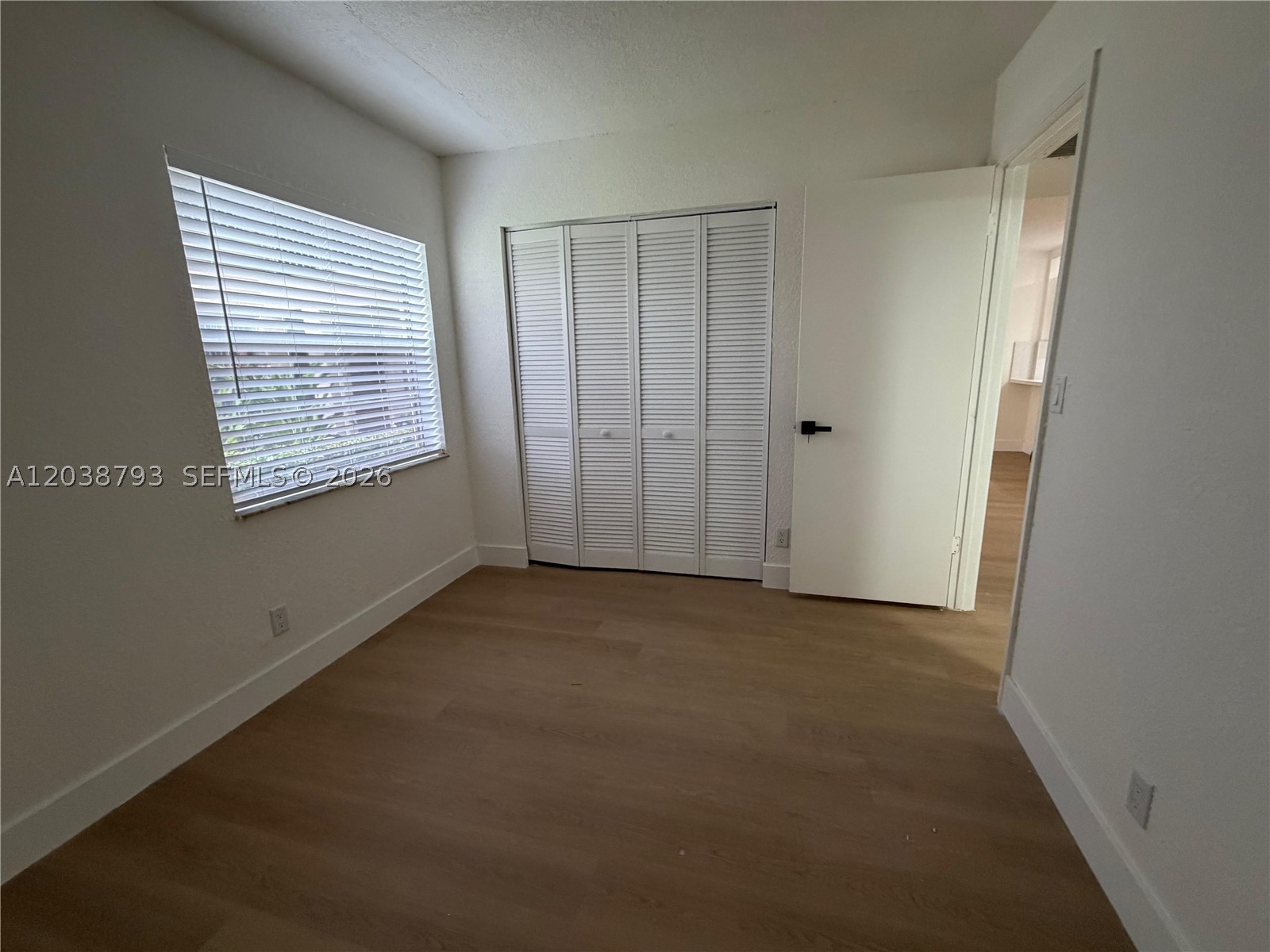 3540 N University Dr C-6 Property Photo 6