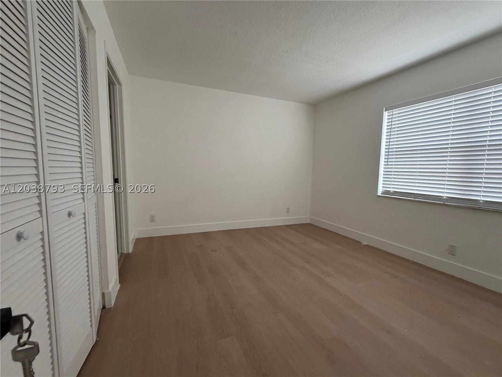 3540 N University Dr C-6 Property Photo 7