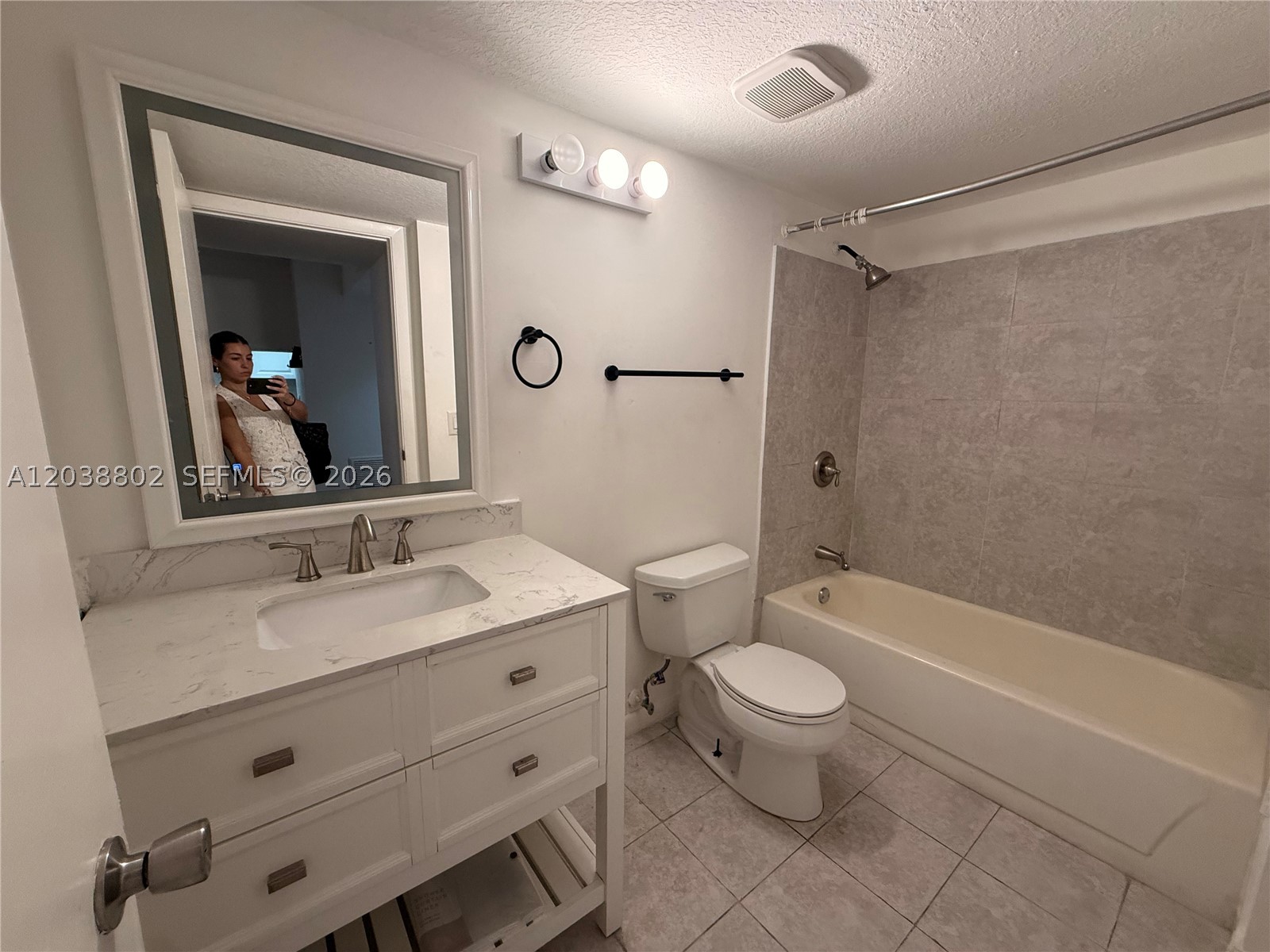 4501 W Mcnab Rd 10 Property Photo 11