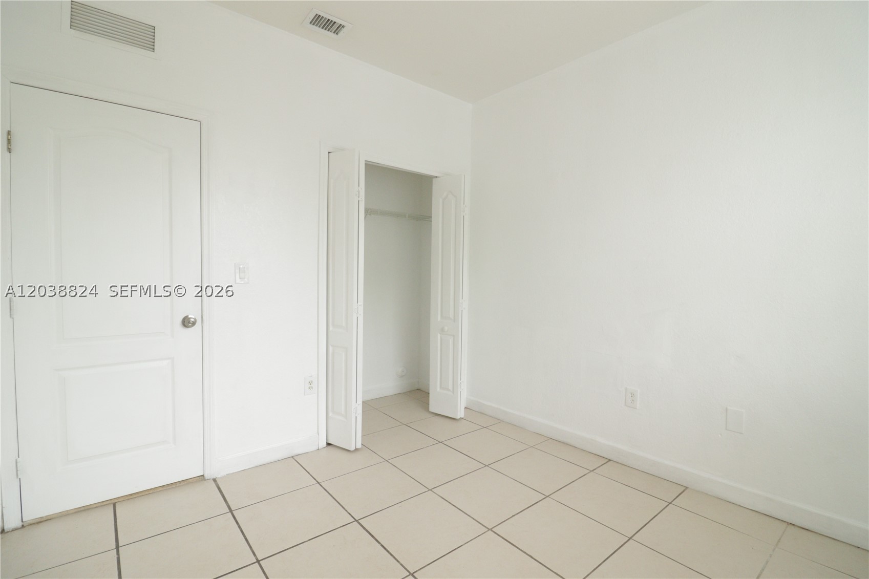 1568 Se 26th St 206 Property Photo 4