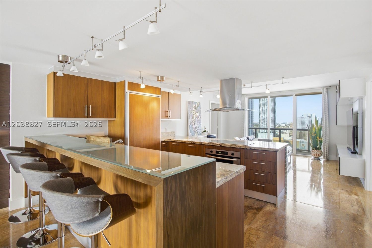 50 Biscayne Blvd 2510 Property Photo 10