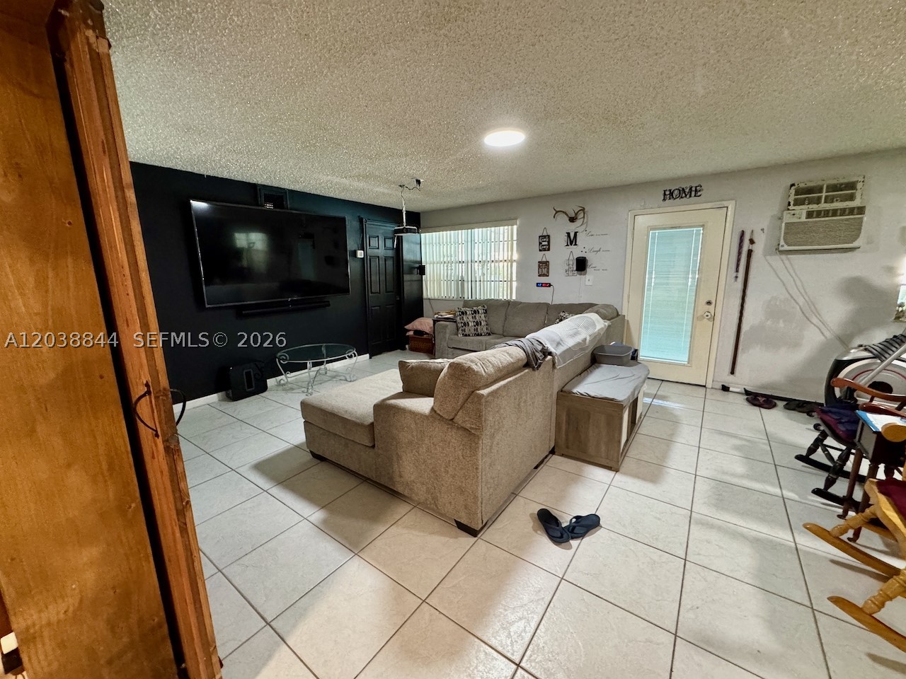 15940 Nw 37th Pl Property Photo 8