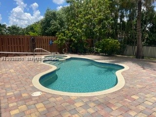 3837 Aspen Leaf Dr Property Photo 9