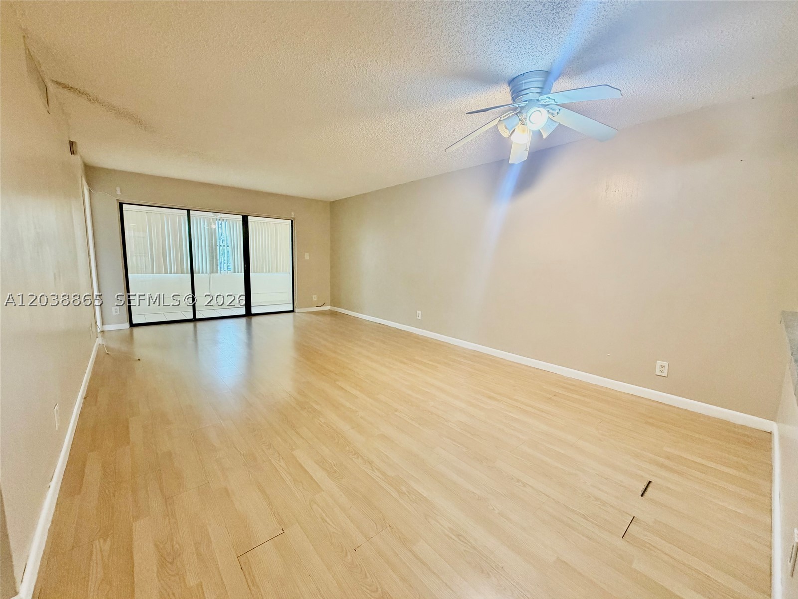 2320 S Cypress Bend Dr 206 Property Photo 15